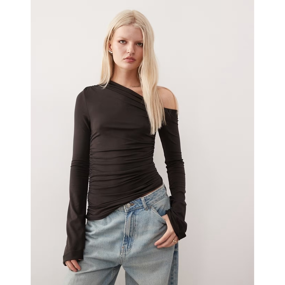 Weekday Asymmetric Ruched One-Shoulder Top - Dark Brown - M